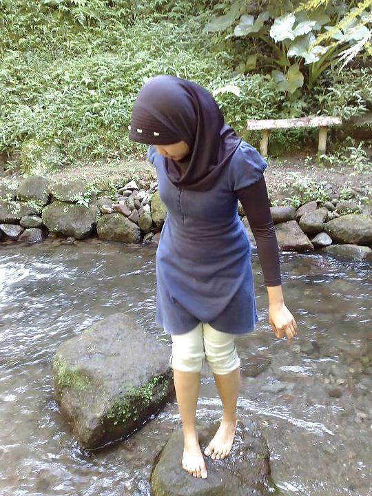 10P Beauty & hot indonesian jilbab hijab tudung 5