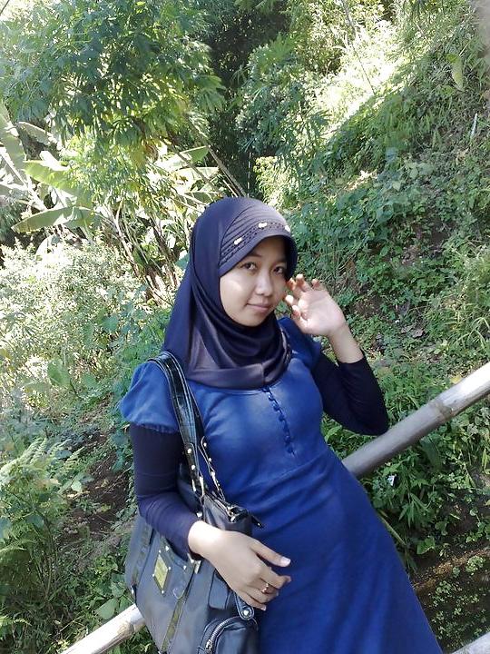 10P Beauty & hot indonesian jilbab hijab tudung 5