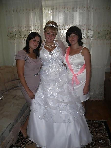 11P Busty Russian Woman 103