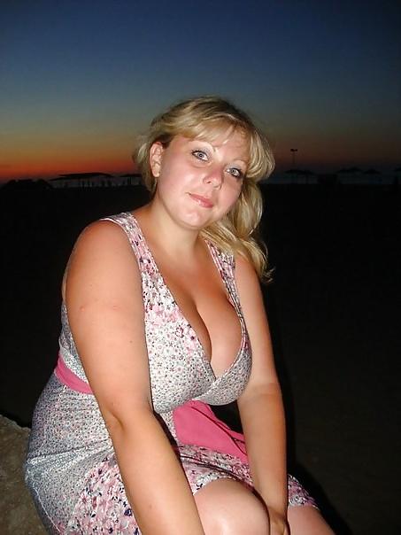 11P Busty Russian Woman 103