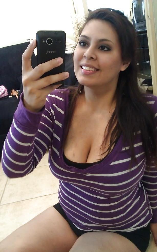11P A few Self Shot girls