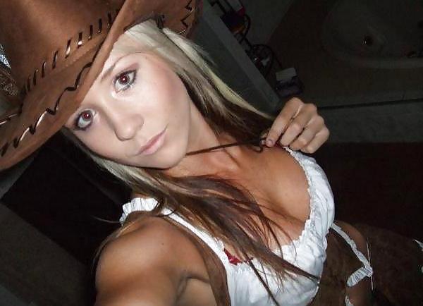 20P Facebook Hottie Tiane from Germany