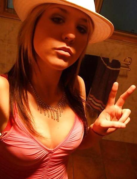 20P Facebook Hottie Tiane from Germany