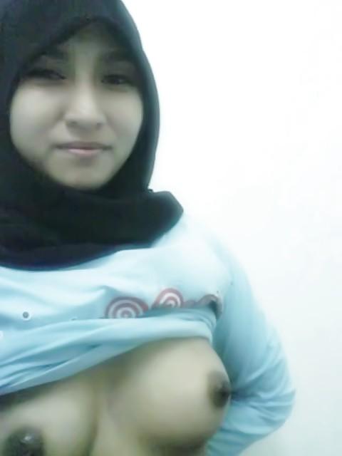 14P The Beauty of Amateur Indonesian Teen