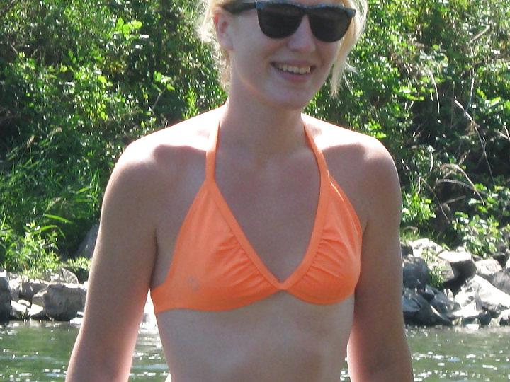 6P Flat chested ex gf