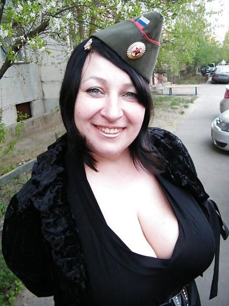 12P Busty Russian Woman 165