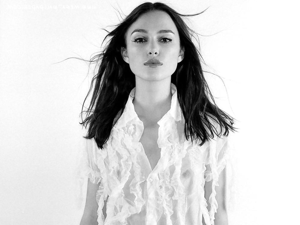 12P Kiera Knightly See-Thru