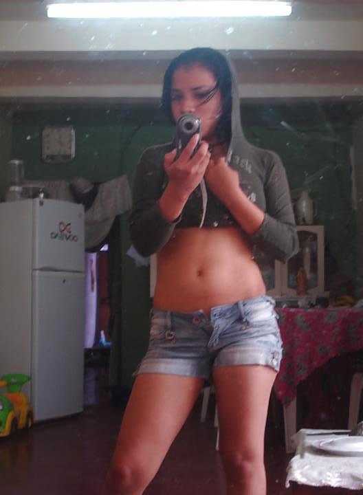 25P WOMAN (AMIGUITAS 52)