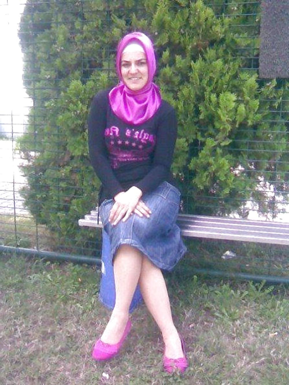 13P Hot arab woman