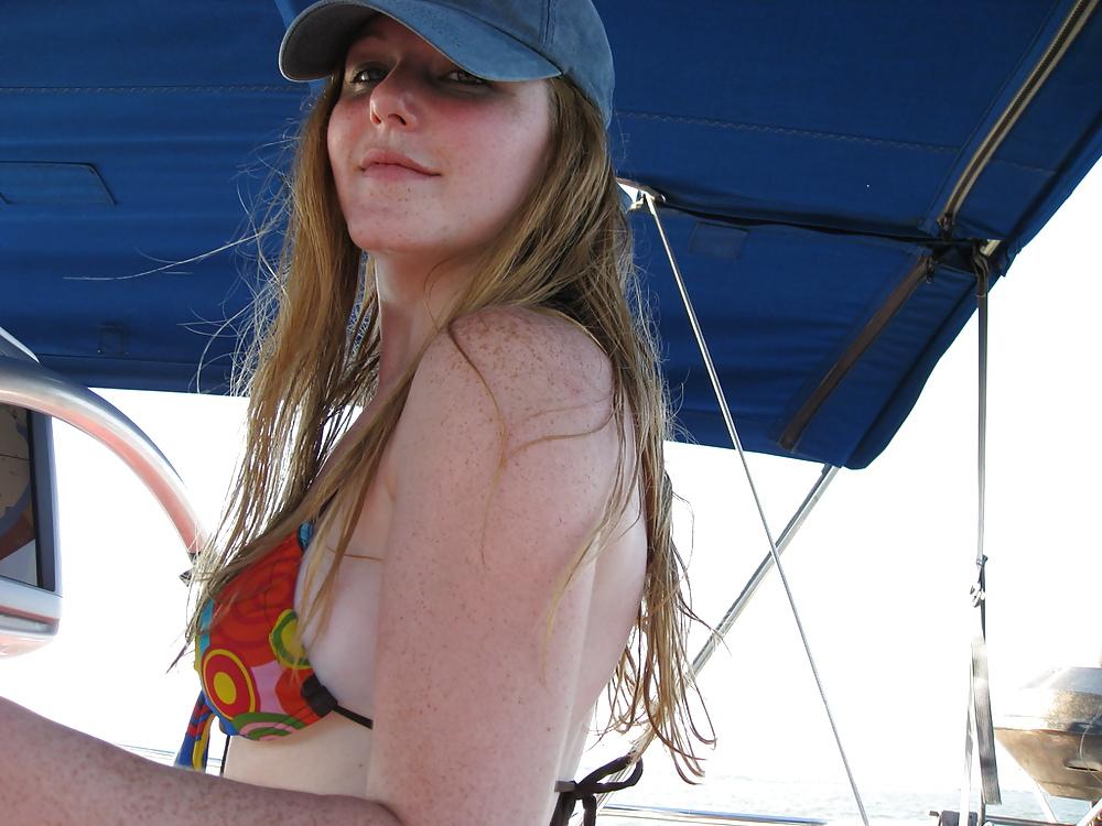 19P Titties at Sea!