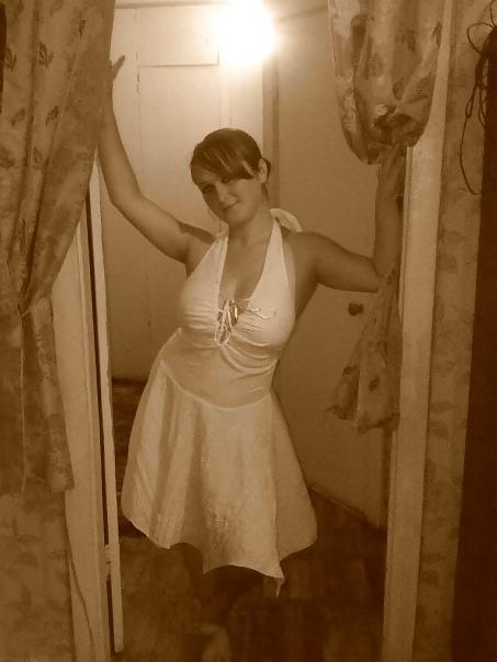 10P Busty Russian Woman 184