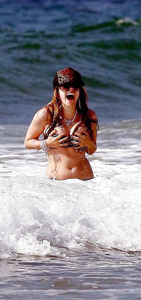 25P Celebs oops 30