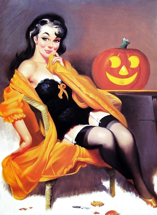 22P Happy Halloween.... 