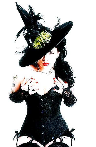 22P Happy Halloween.... 