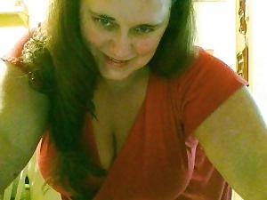25P Busty self taken