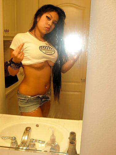 25P Busty self taken