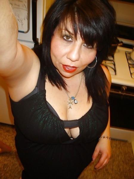 25P Busty self taken
