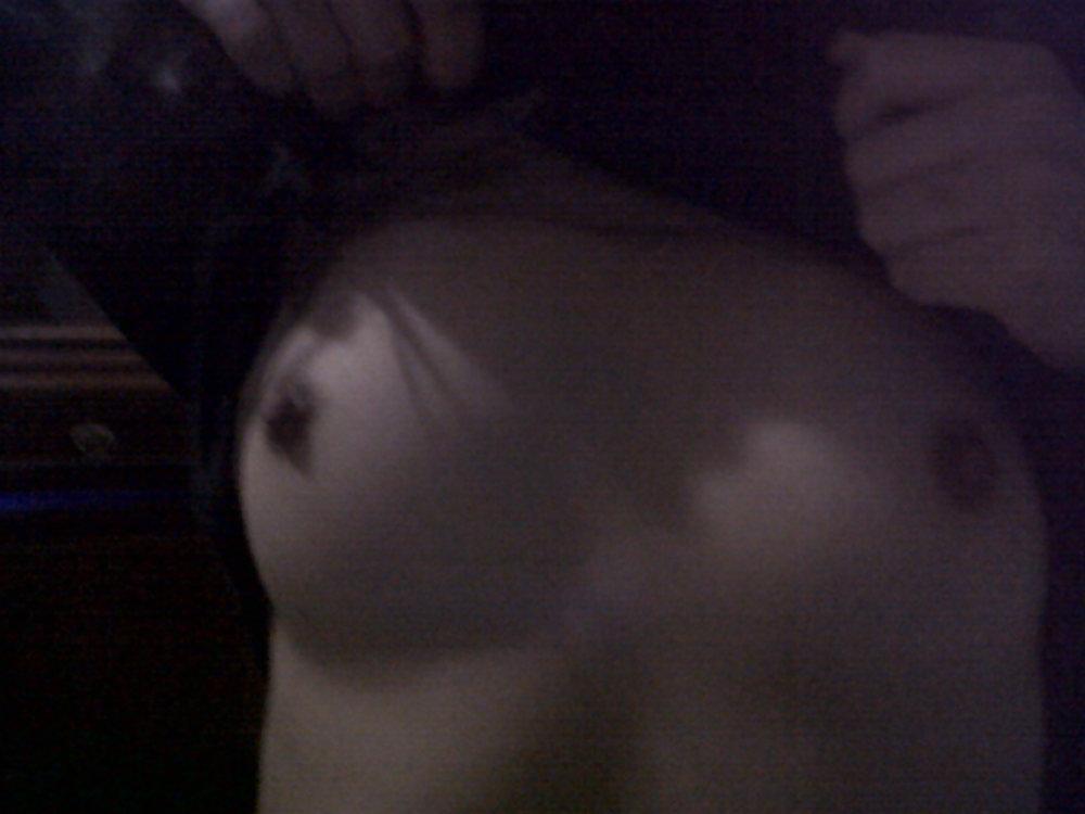 12P More pics of jessika.. who want to see more? 