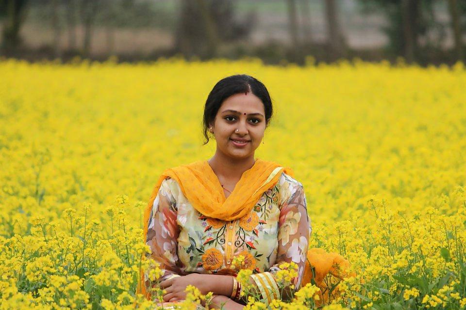 24P Indian beauty