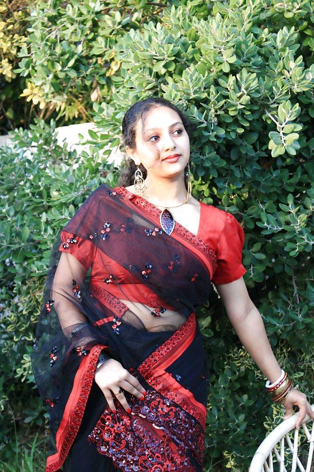 24P Indian beauty