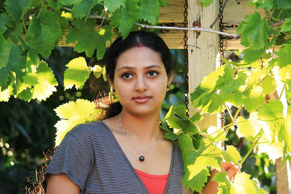 24P Indian beauty