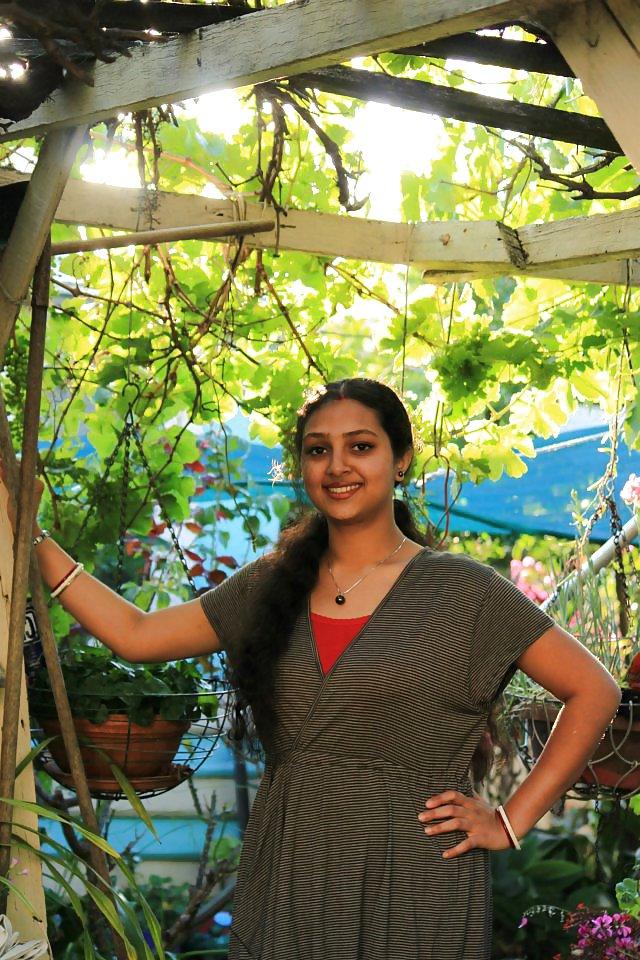 24P Indian beauty