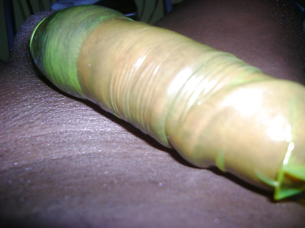 9P THE  CONDOM  TO SMALL  4 ME
