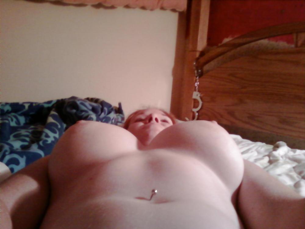 25P More self shots with quite a few punkish and redhead girls