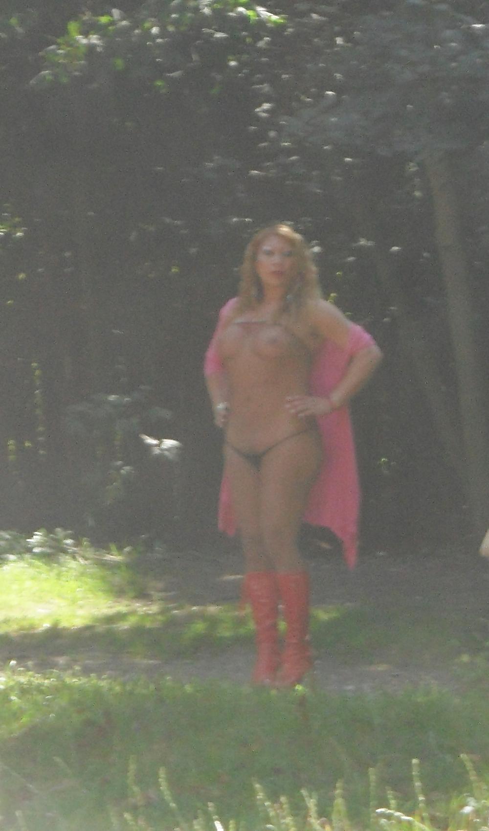 18P COMPILATION PARIS PUBLIC AMATEUR