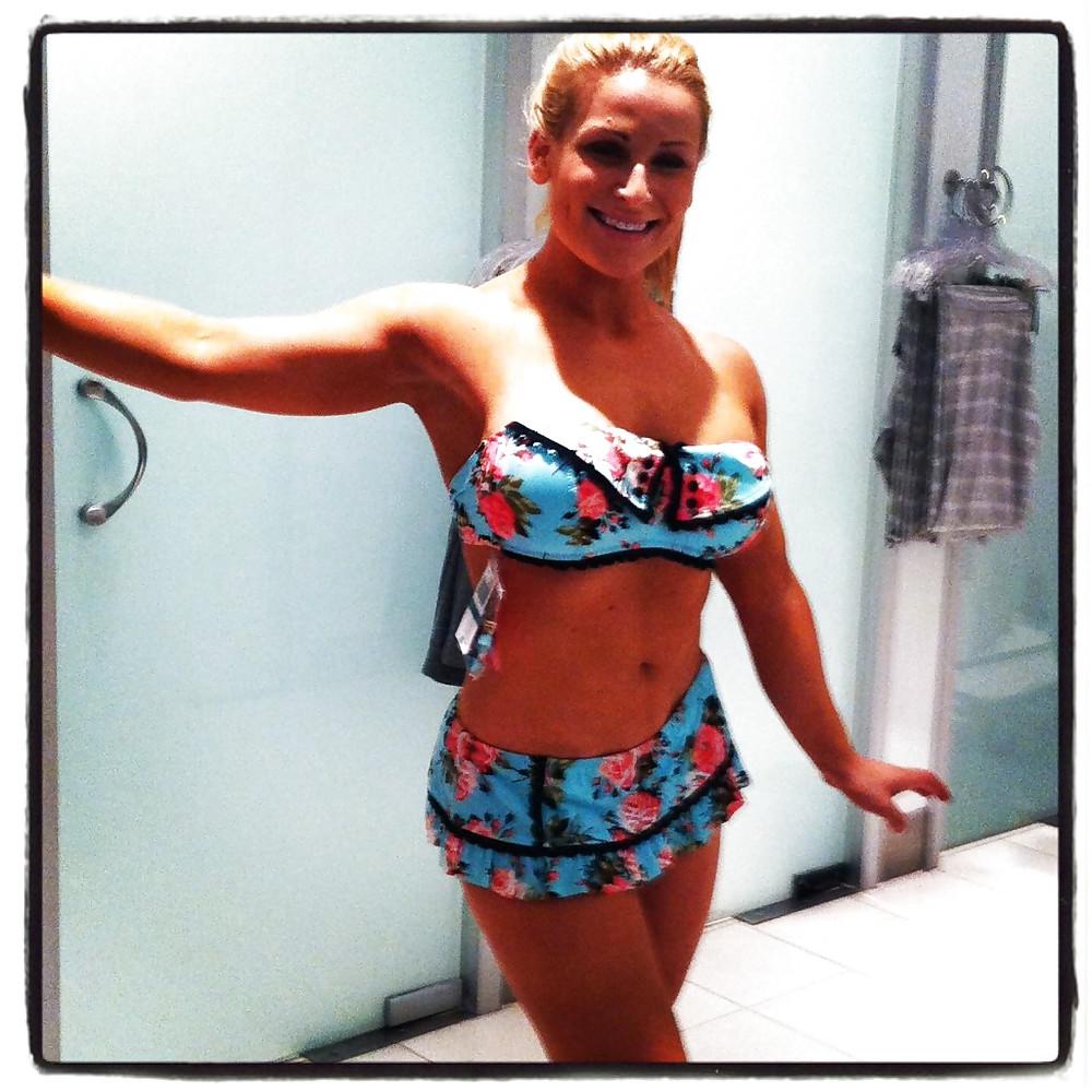 4P Natalya WWE Diva Self Shot Bikini Pics