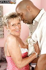 12P Sandra Ann 50+ MILFS