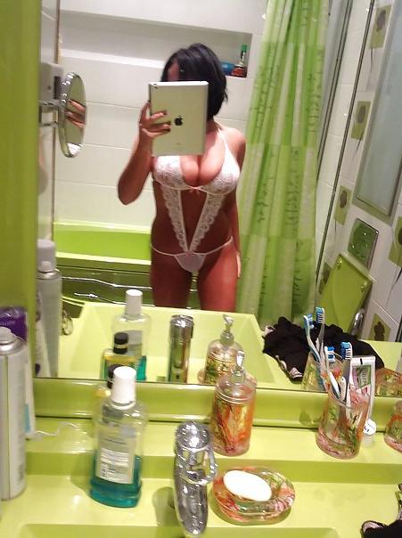 21P Busty Russian Woman 216