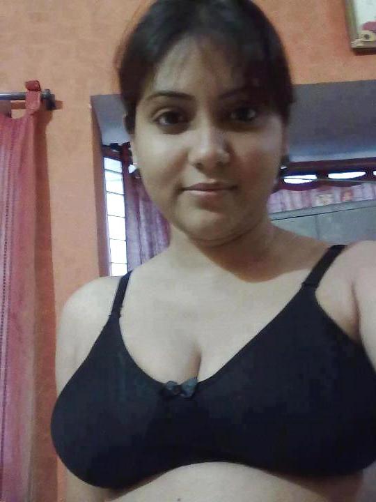 25P Hot desi girls part1