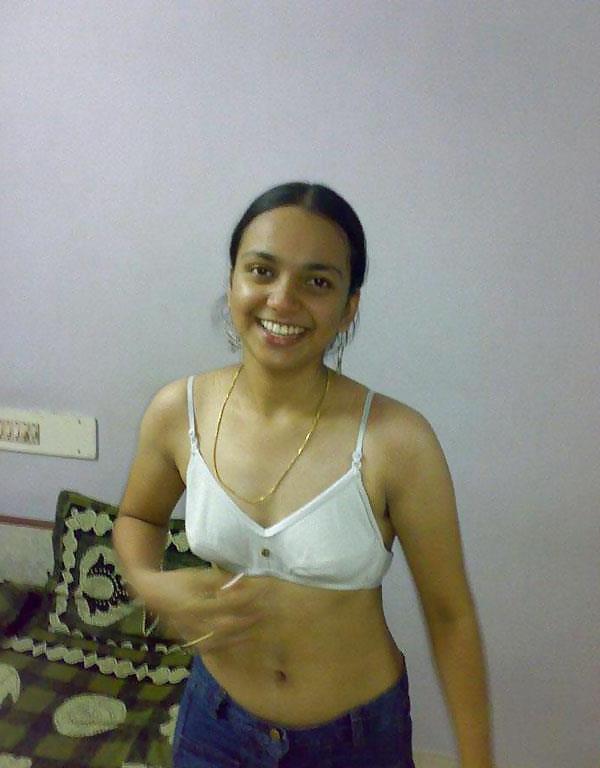 25P Hot desi girls part1