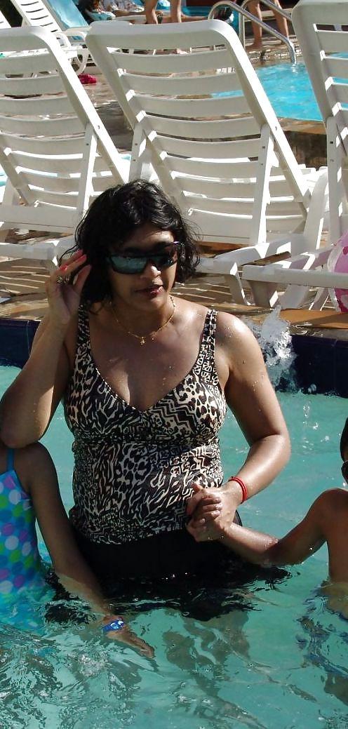 25P Desi girls in swuimsuits 2