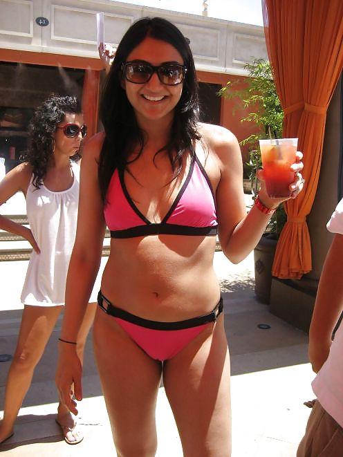 25P Desi girls in swuimsuits 2