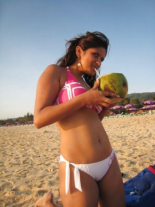 25P Desi girls in swuimsuits 2