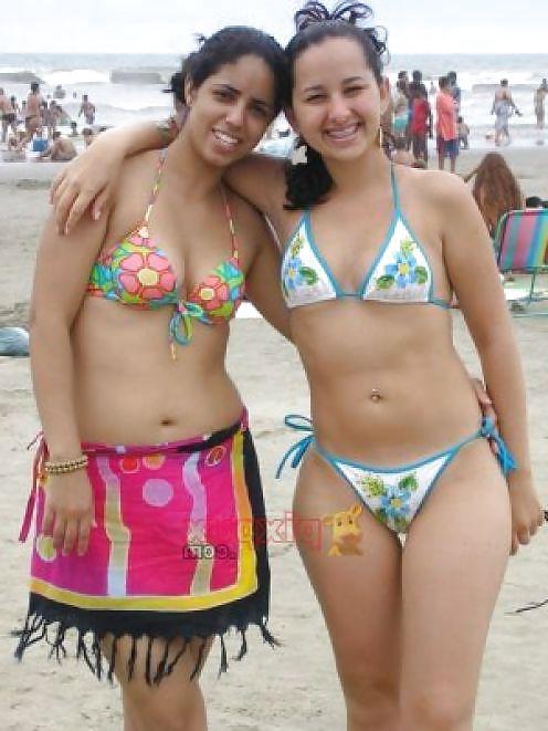 25P Desi girls in swuimsuits 2