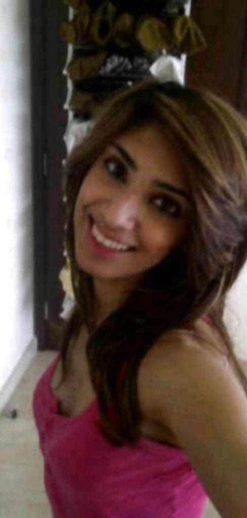 16P Desi model Najy !