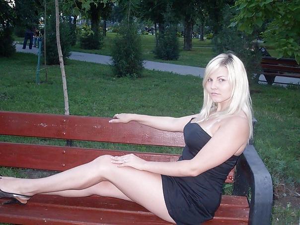 14P Busty Russian Woman 332