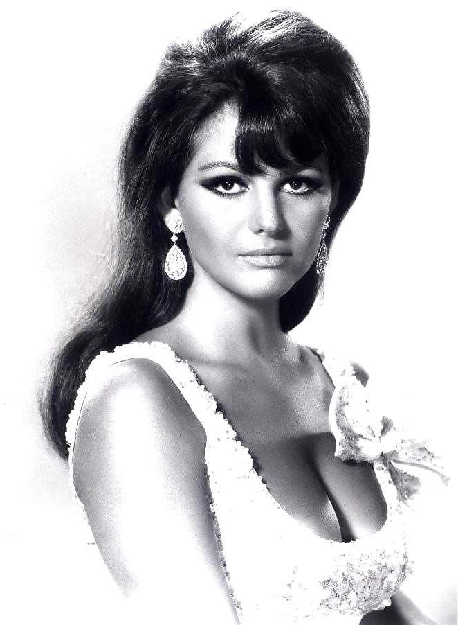 25P GREAT BEAUTY CEBRITY ACTRESS CLAUDIA CARDINALE
