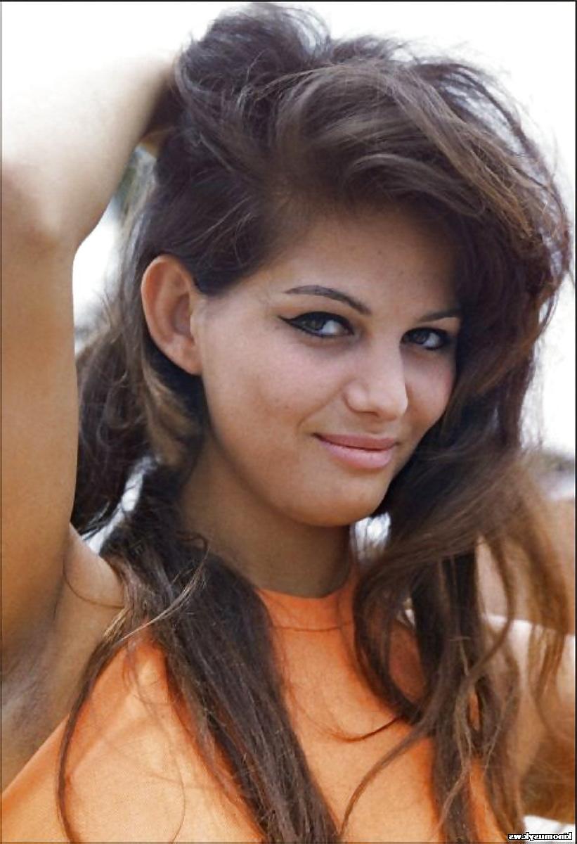 25P GREAT BEAUTY CEBRITY ACTRESS CLAUDIA CARDINALE