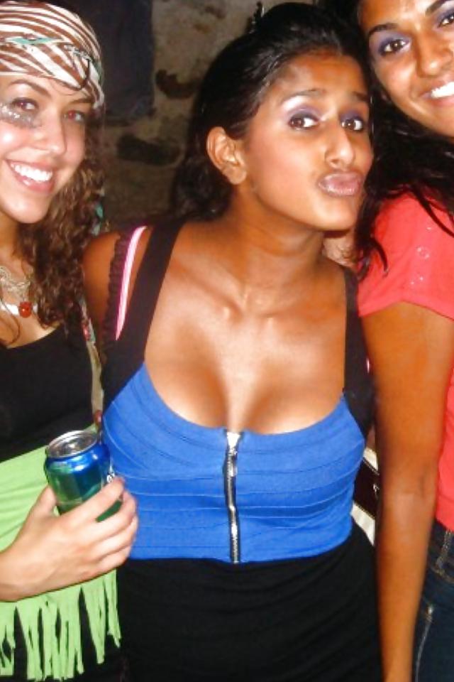 9P Perfect Indians-Desi girls