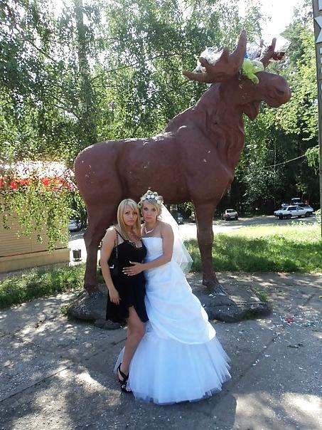 12P Busty Russian Woman 267
