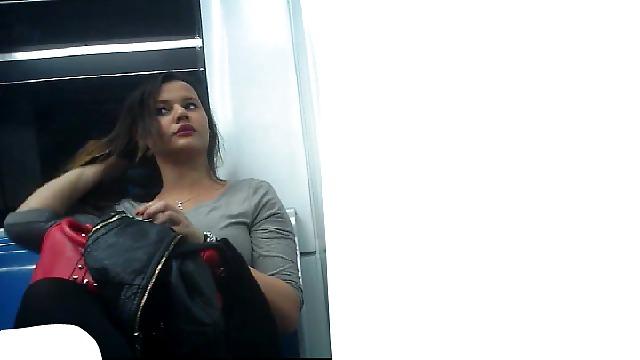21P Candid beauty caught on the street