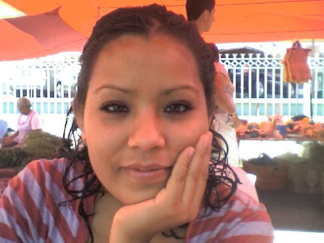 17P SUSANA Y NANCY GUZMAN GEMELAS