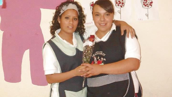 17P SUSANA Y NANCY GUZMAN GEMELAS