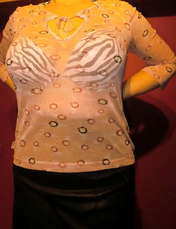 25P Transparent - see thru
