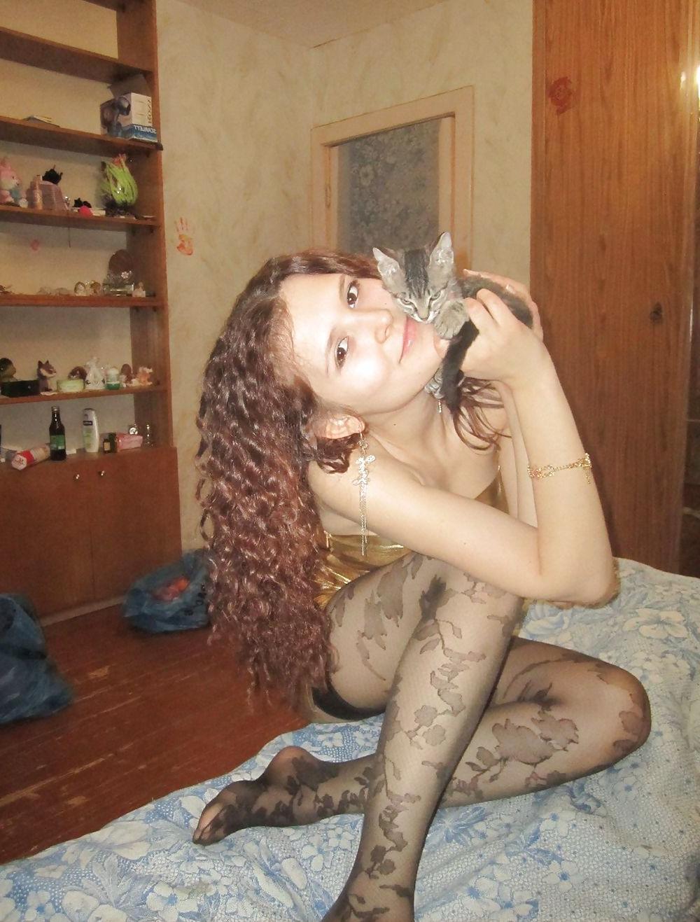 25P Sexy Russian Redhead showing her beauty