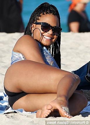 8P Chrstina milian - goodies on the beach